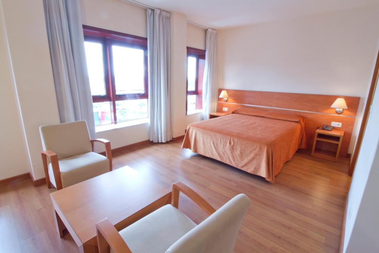 Hotel Torques Bergondo Eksteriør bilde