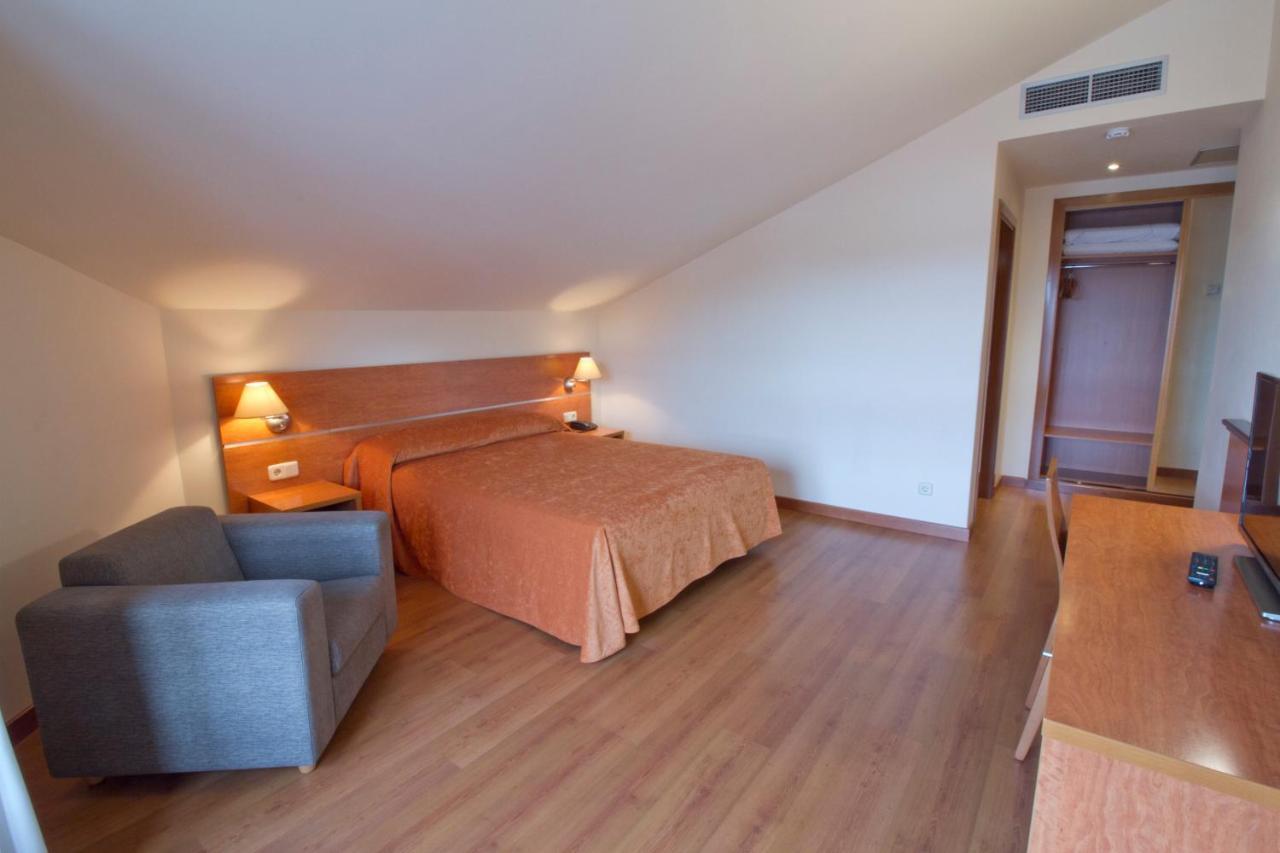 Hotel Torques Bergondo Eksteriør bilde